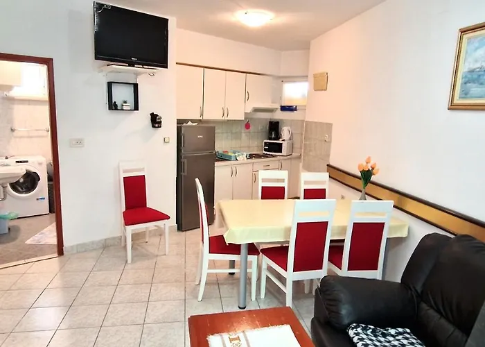Apartments Miklic